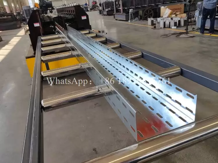cable tray machine