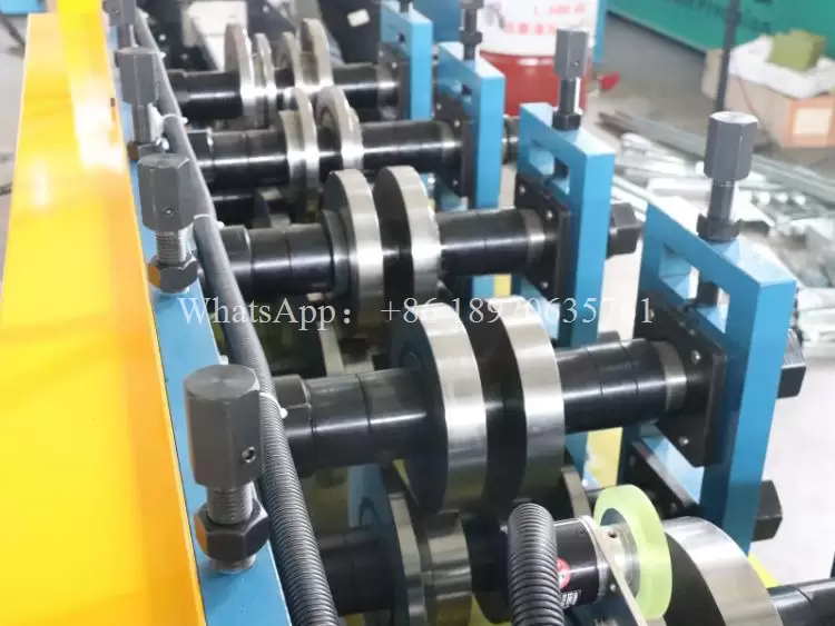 Máquinas para Hacer Perfiles de Tipo C Máquinas para Hacer Perfiles de Tipo C