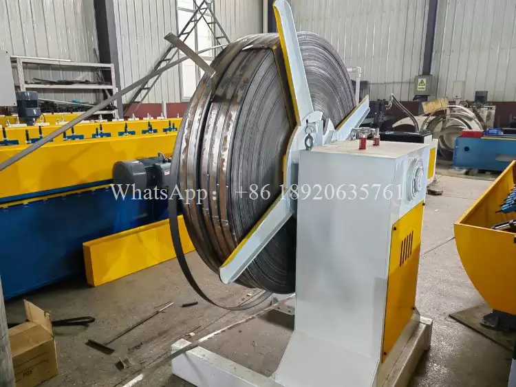 M&aacute;quina Perfiladora para Drywall Perfil Omega