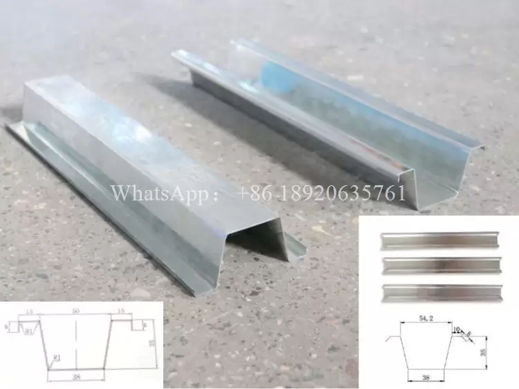 M&aacute;quina Perfiladora para Drywall Perfil Omega