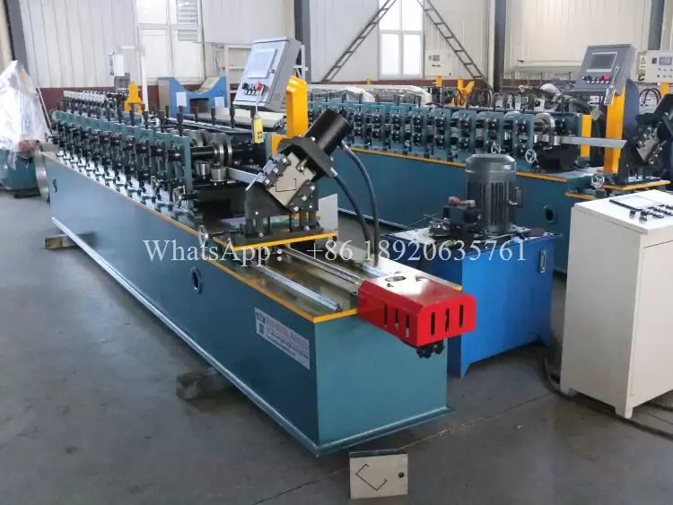 Máquina para Fabricar Perfiles Galvanizados Perfil C Máquina para Fabricar Perfiles Galvanizados Perfil C