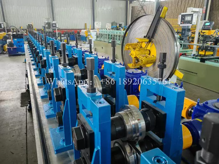 M&aacute;quina de Perfil Drywall Perfil Z