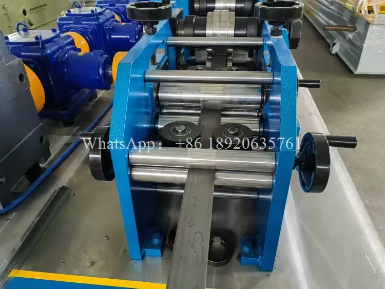 M&aacute;quina de Perfil Drywall Perfil Z