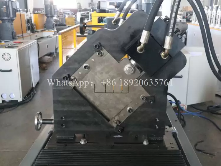 Máquina para Hacer Perfiles Tabla Yeso Cambio Automático C/U Máquina para Hacer Perfiles Tabla Yeso Cambio Automático C/U