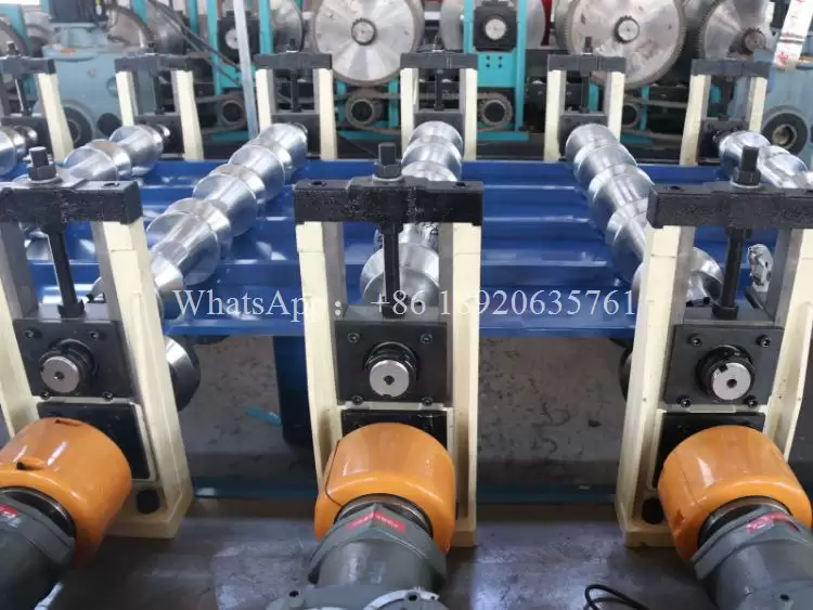 Trapezoidal Metal Roof Roll Forming Machine Production Line