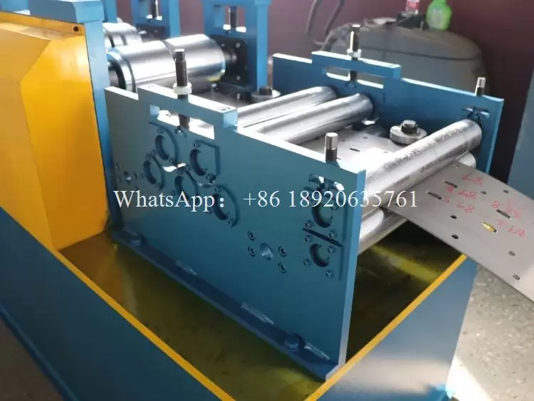 Custom Metal Upright Roll Forming Machine Line Custom Metal Upright Roll Forming Machine Line