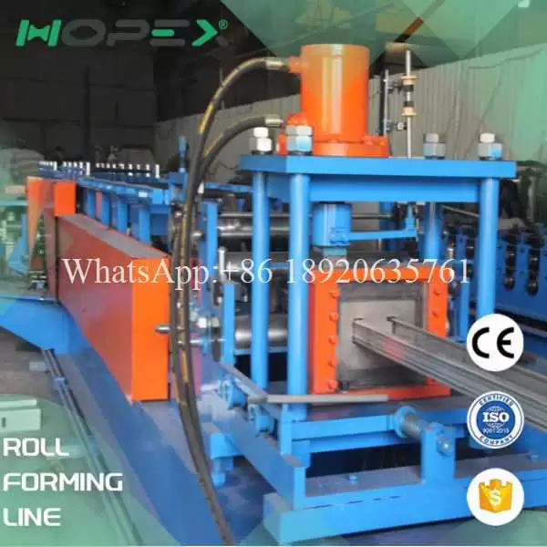 High-efficiency solar bracket roll forming machine
