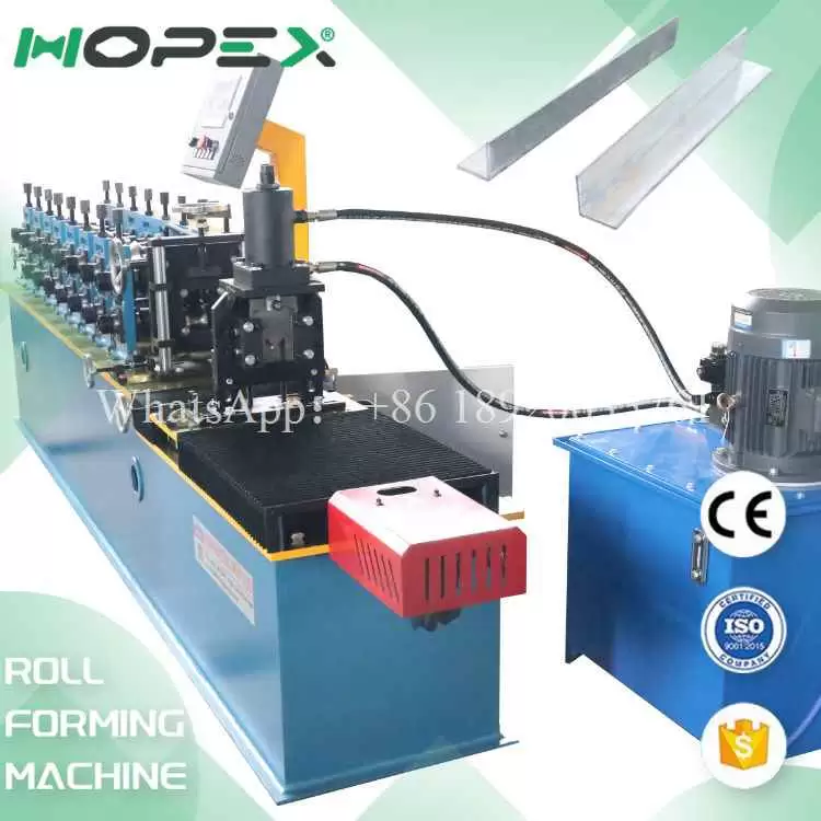 Maquina para hacer metalcom Perfil L Acero Ligero